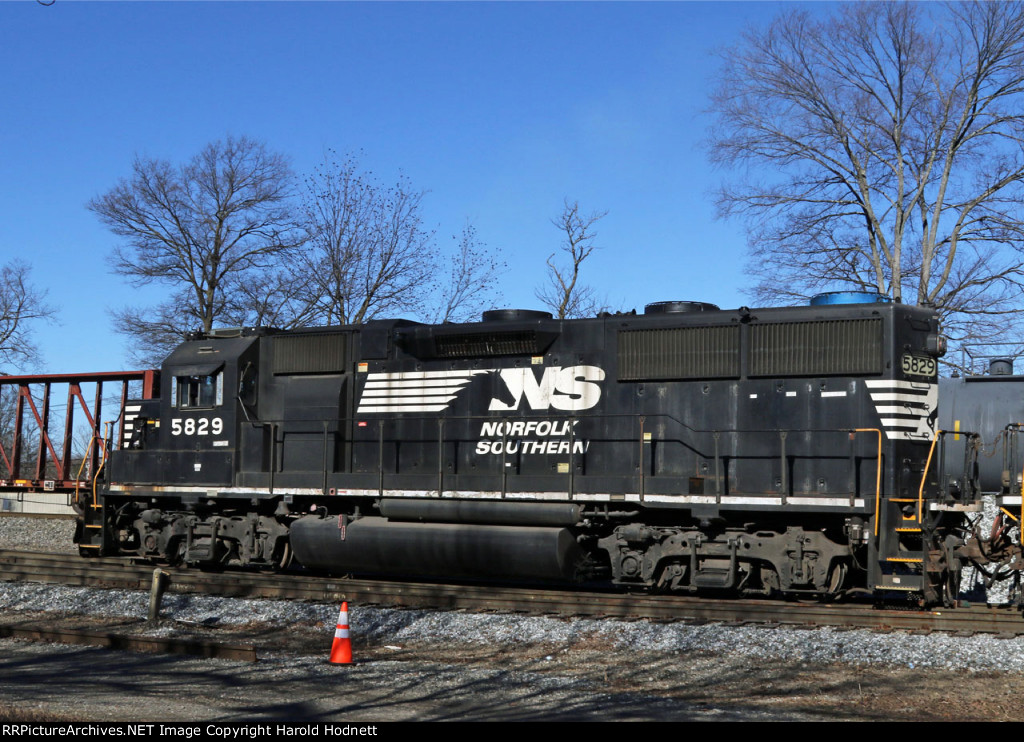 NS 5829